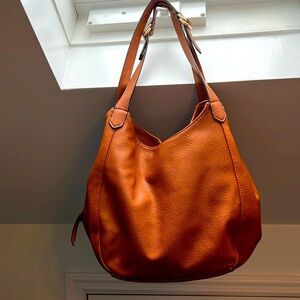 Camel brown shoulder bag with gold hardware